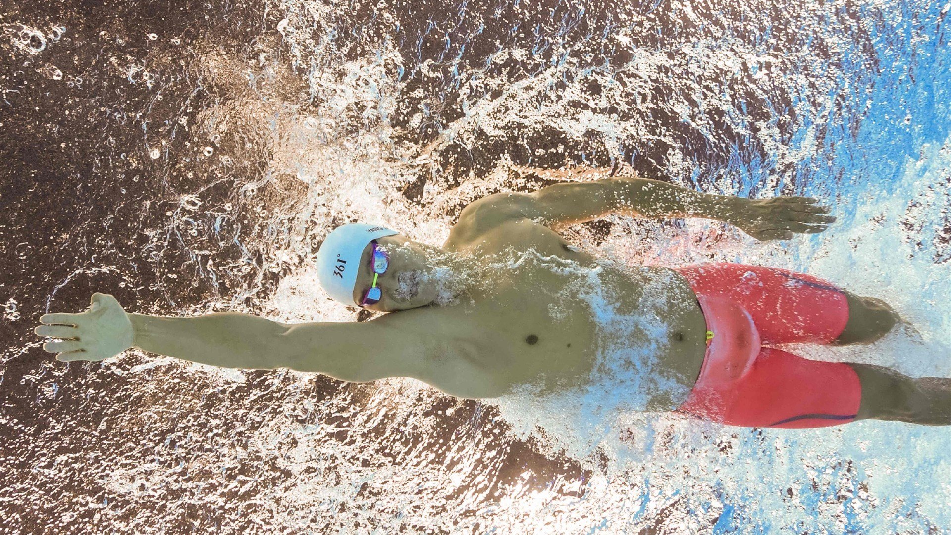 爱游戏官方主页-中国队包揽射击世界杯前三，中国射击世界冠军