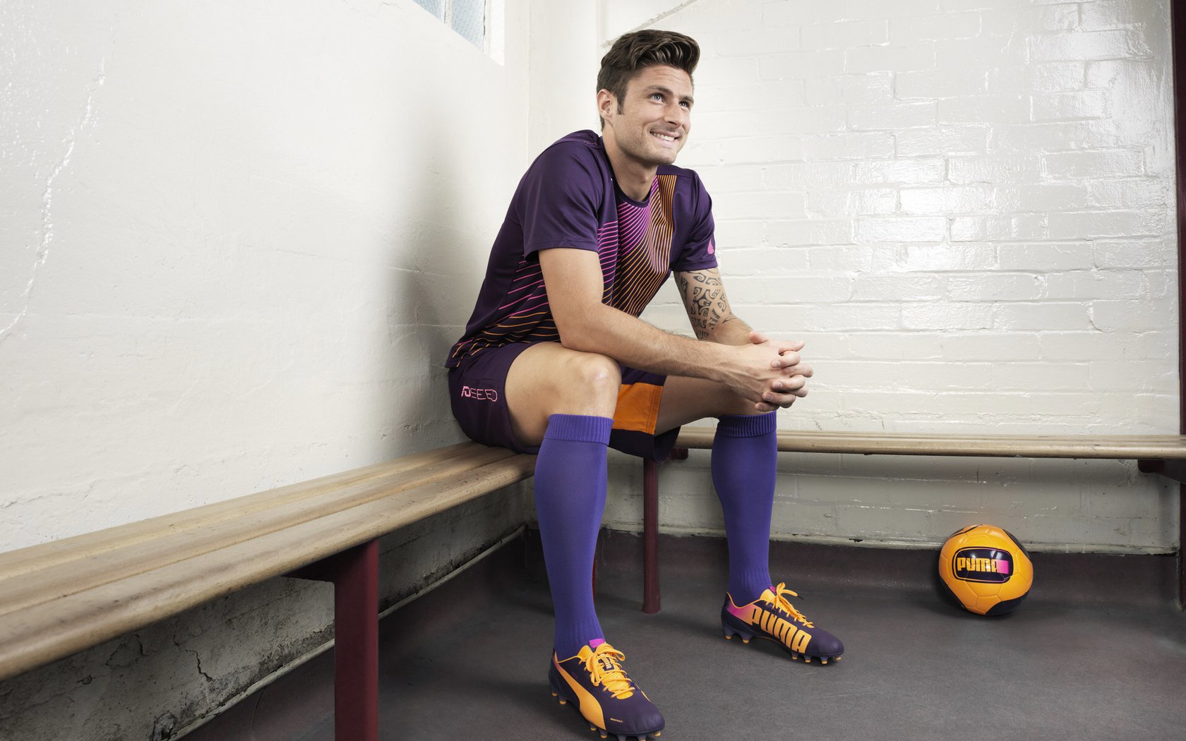 博卡中场抗压不足，丢球频繁，博卡主场叫什么名字